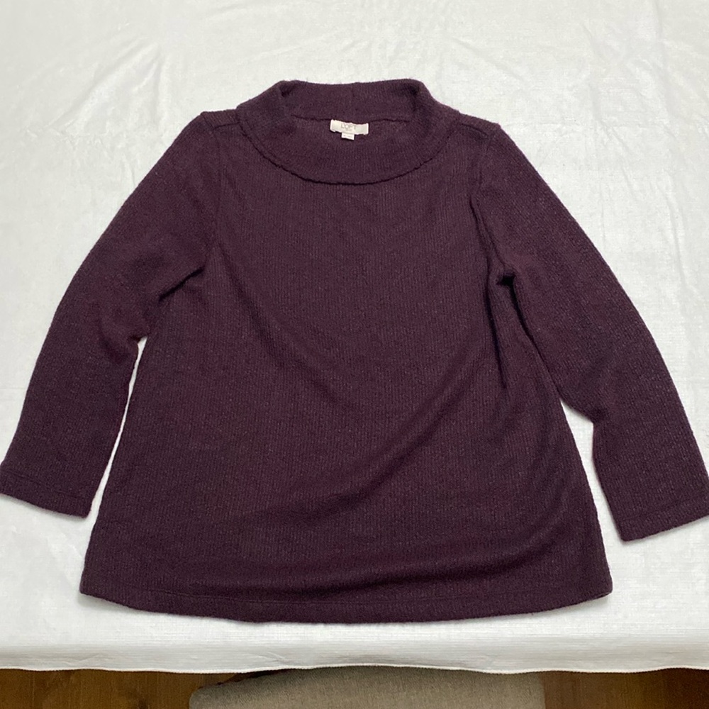 Purple knitted long sleeve shirt by Loft size medium in good condition